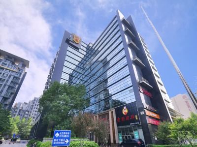 廣渠門通正國際大廈300平特價辦公室出租 正對電梯，地鐵便捷，專業管理